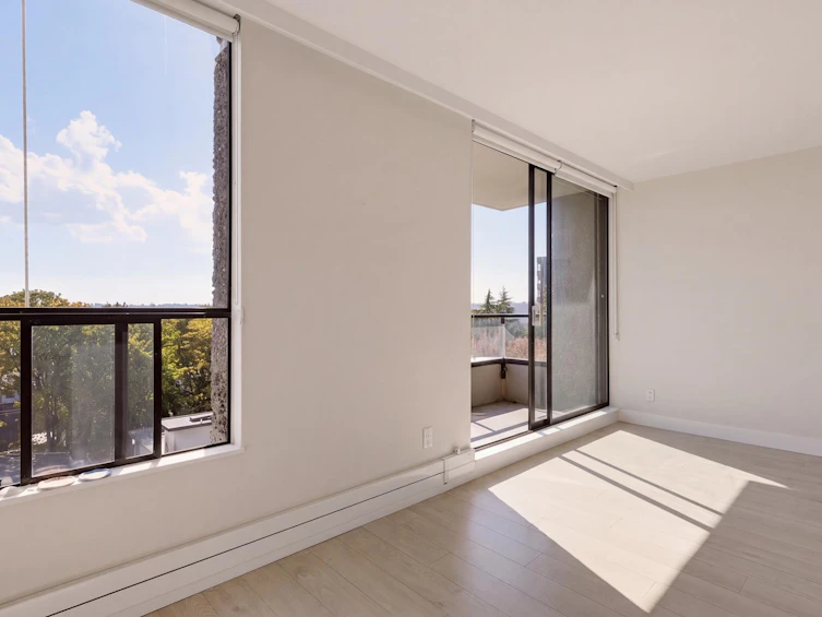 902-2370 W 2nd Avenue, Vancouver, BC, V6K 1J2 - 9