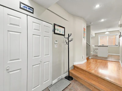 13902 80 Avenue - 3