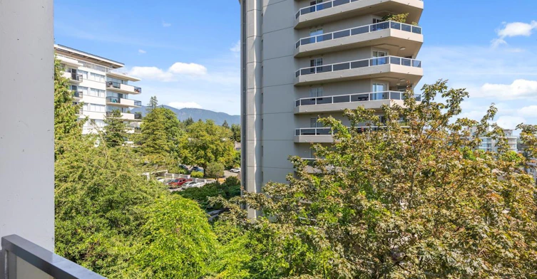 1737 Duchess Avenue, West Vancouver, BC, V7V 1P8 - 23