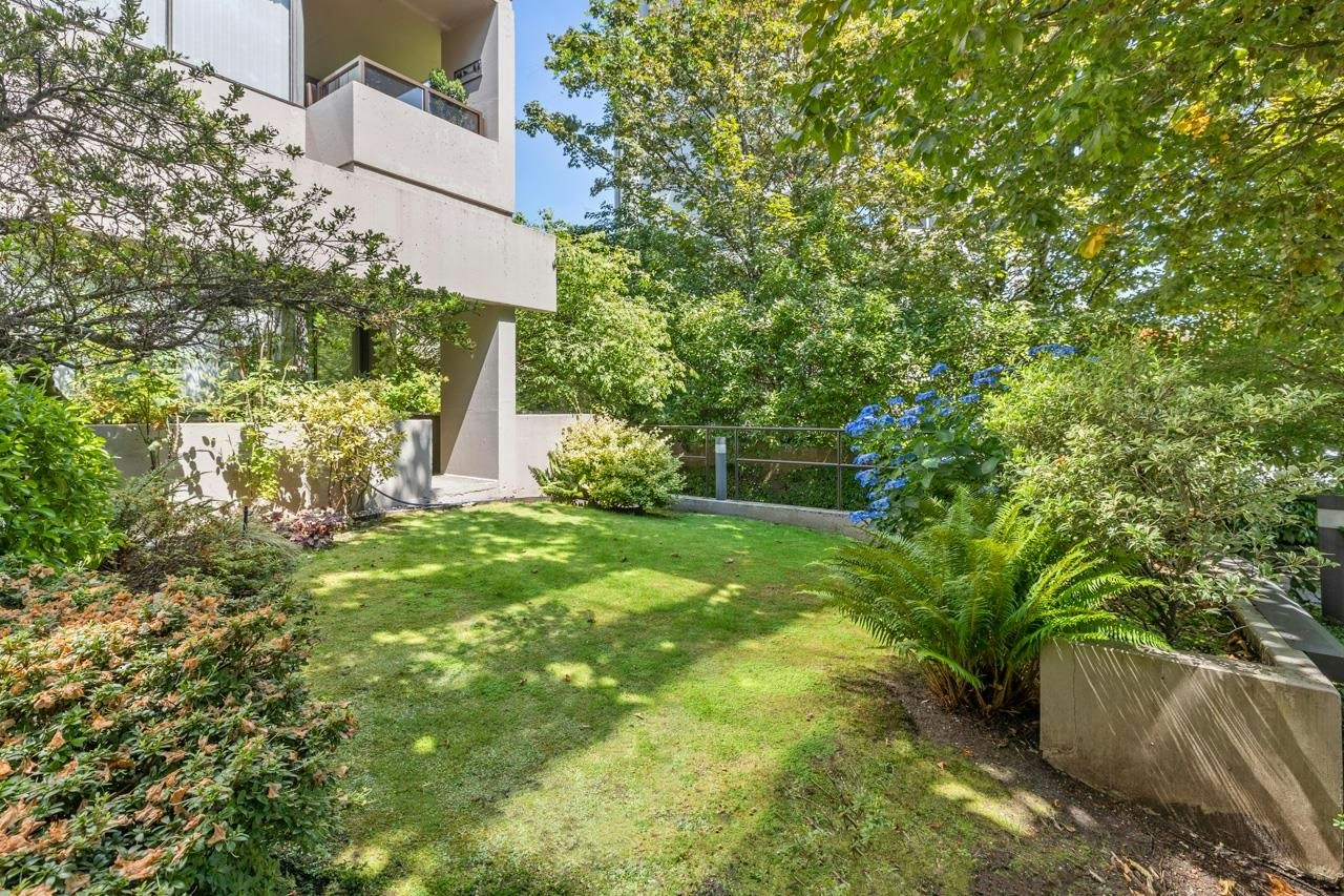 1737 Duchess Avenue, West Vancouver, BC, V7V 1P8 - 4