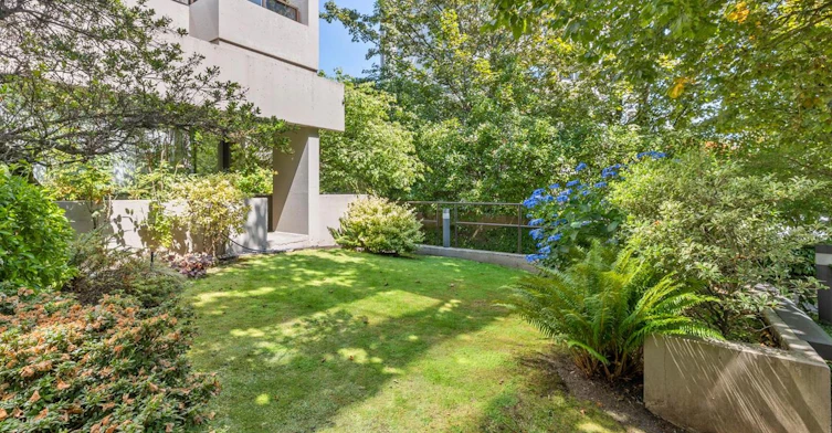 1737 Duchess Avenue, West Vancouver, BC, V7V 1P8 - 4