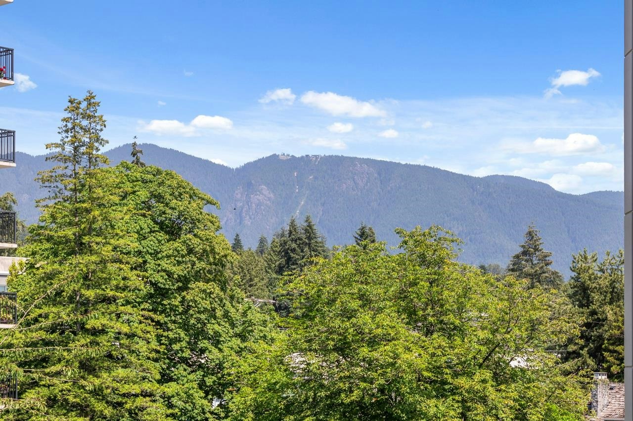 1737 Duchess Avenue, West Vancouver, BC, V7V 1P8 - 24
