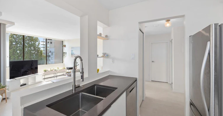 1737 Duchess Avenue, West Vancouver, BC, V7V 1P8 - 12
