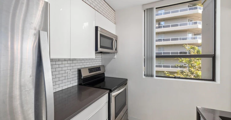 1737 Duchess Avenue, West Vancouver, BC, V7V 1P8 - 14