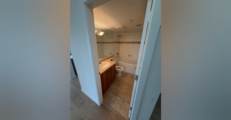 1603-235 Guildford Way, Port Moody, BC, V3H 5L8 - 11