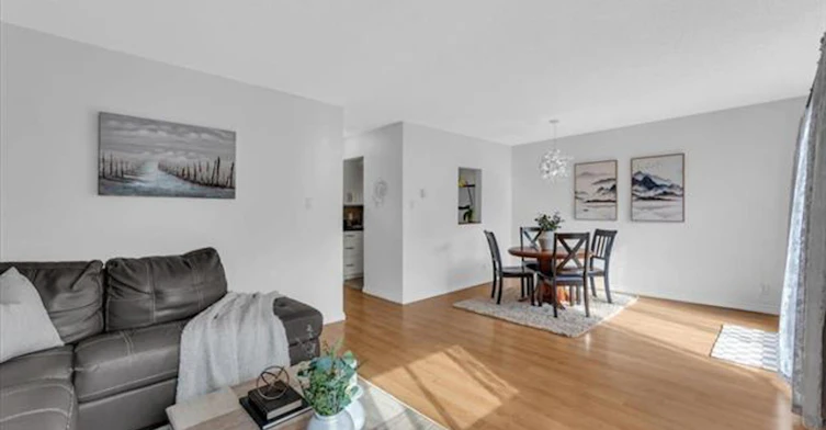 3295 Mountain Highway, North Vancouver, BC, V7K 2H4 - 3