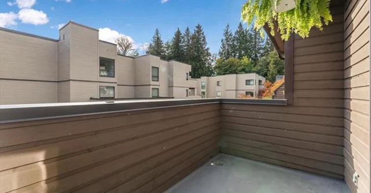 3295 Mountain Highway, North Vancouver, BC, V7K 2H4 - 7