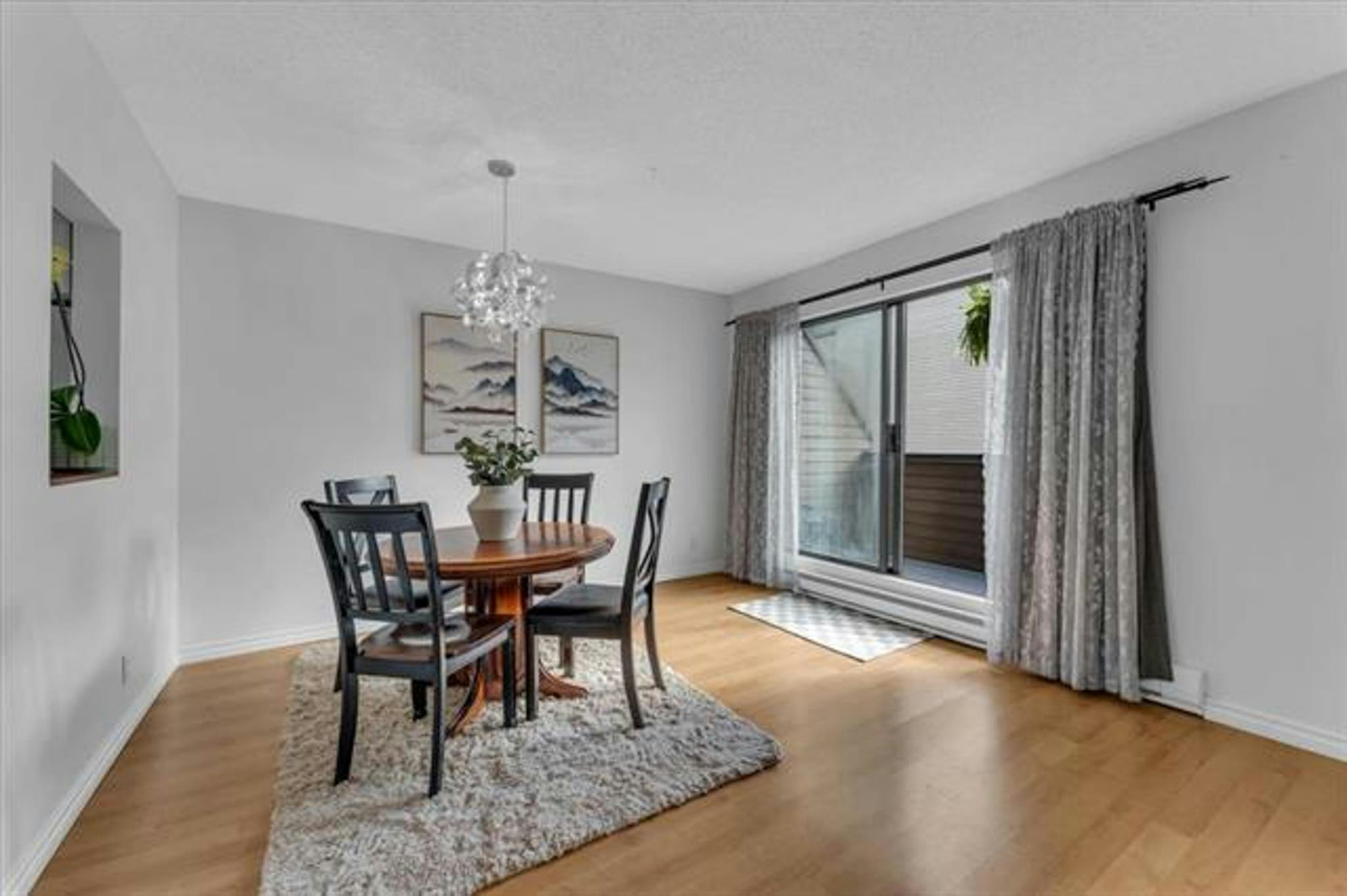 3295 Mountain Highway, North Vancouver, BC, V7K 2H4 - 6
