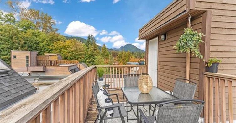 3295 Mountain Highway, North Vancouver, BC, V7K 2H4 - 19