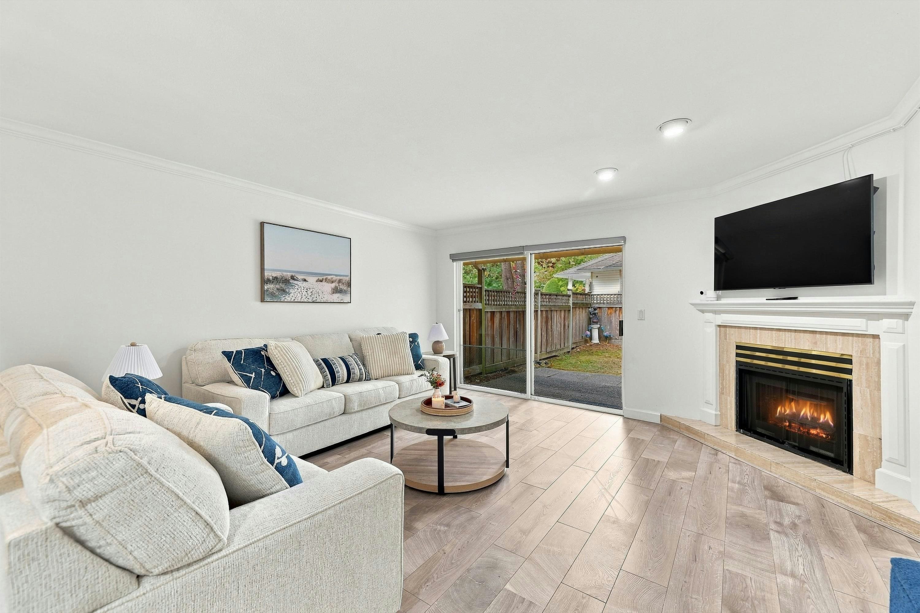 109-12163 68 Avenue - 4