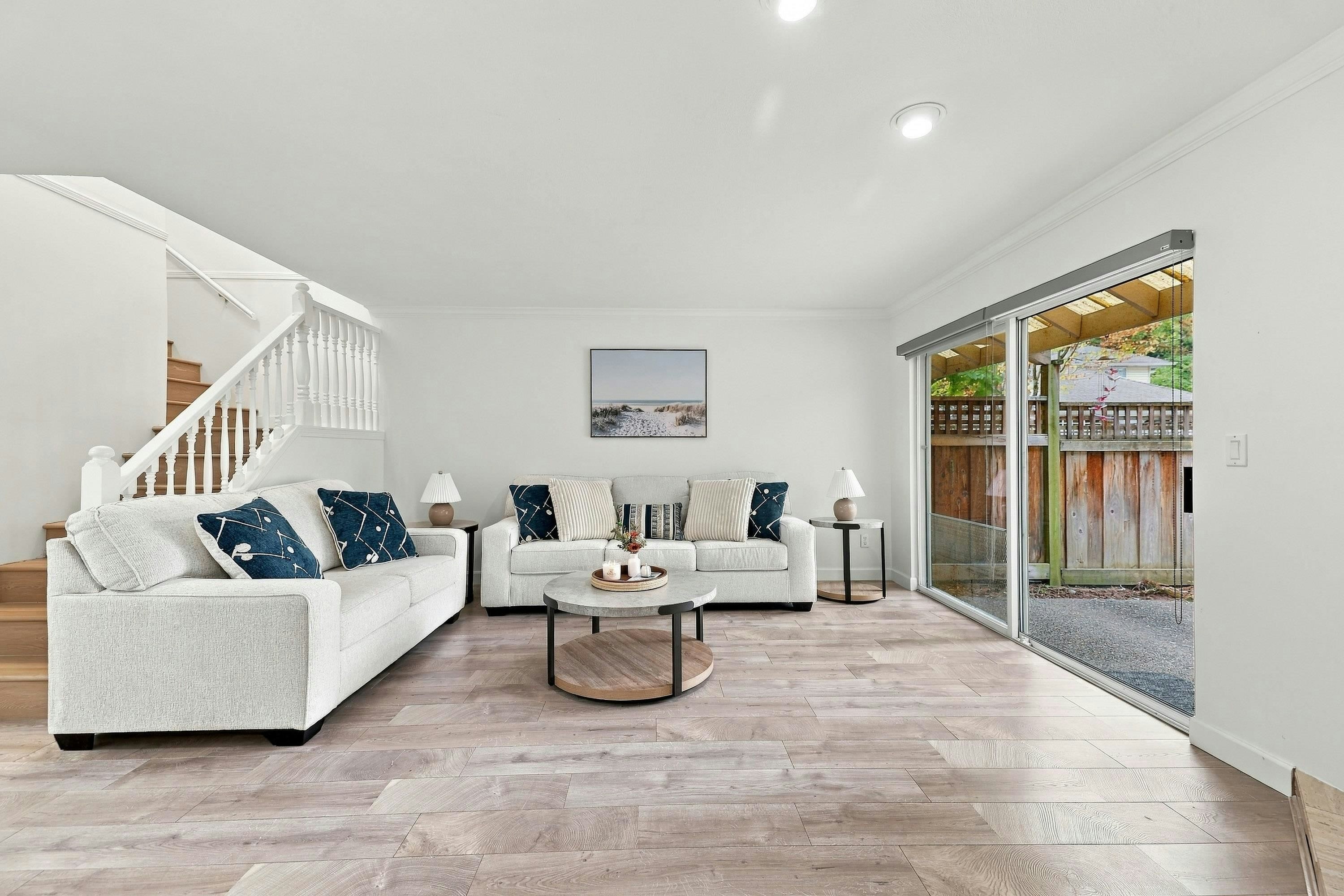 109-12163 68 Avenue - 3