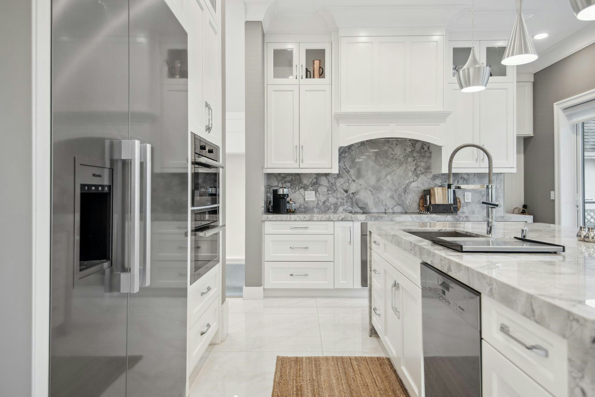 2931 W 39th Avenue, Vancouver, BC, V6N 2Z5 - 9