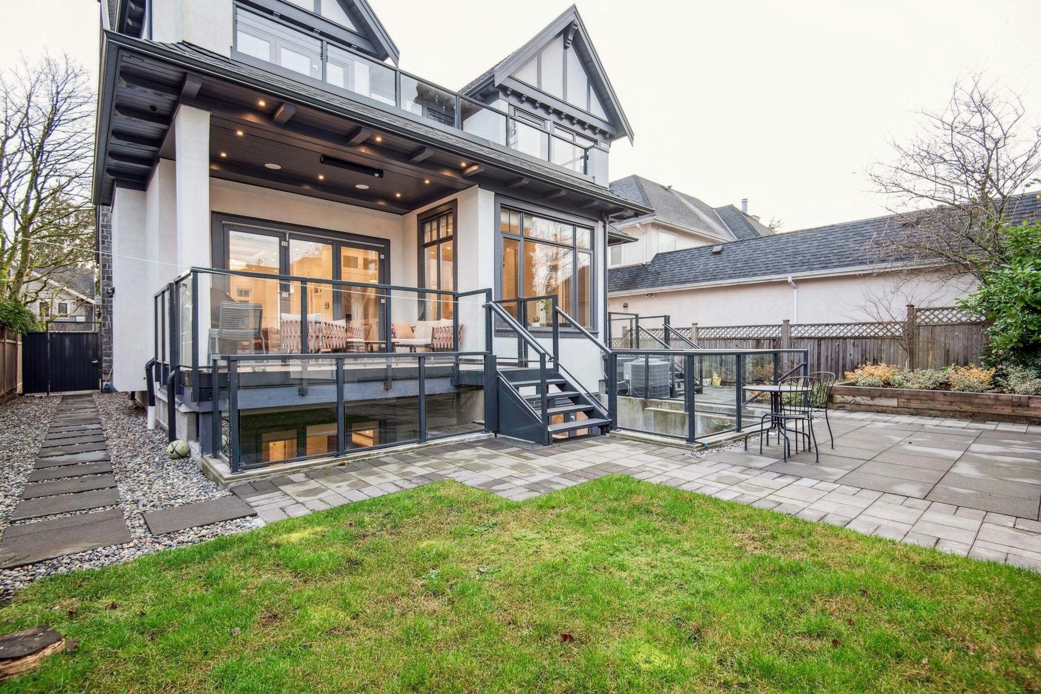 2931 W 39th Avenue, Vancouver, BC, V6N 2Z5 - 26