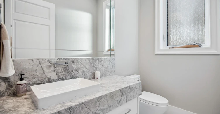 2931 W 39th Avenue, Vancouver, BC, V6N 2Z5 - 20