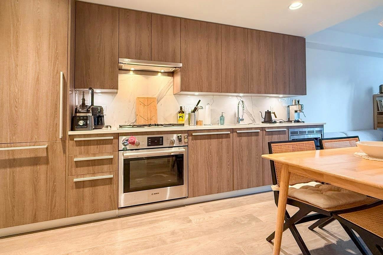 108-2738 Library Lane, North Vancouver, BC, V7J 1S1