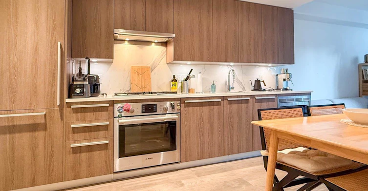 108-2738 Library Lane, North Vancouver, BC, V7J 1S1