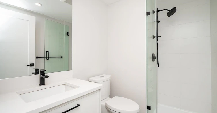 7-50 Seaview Drive, Port Moody, BC, V3H 0N2 - 7