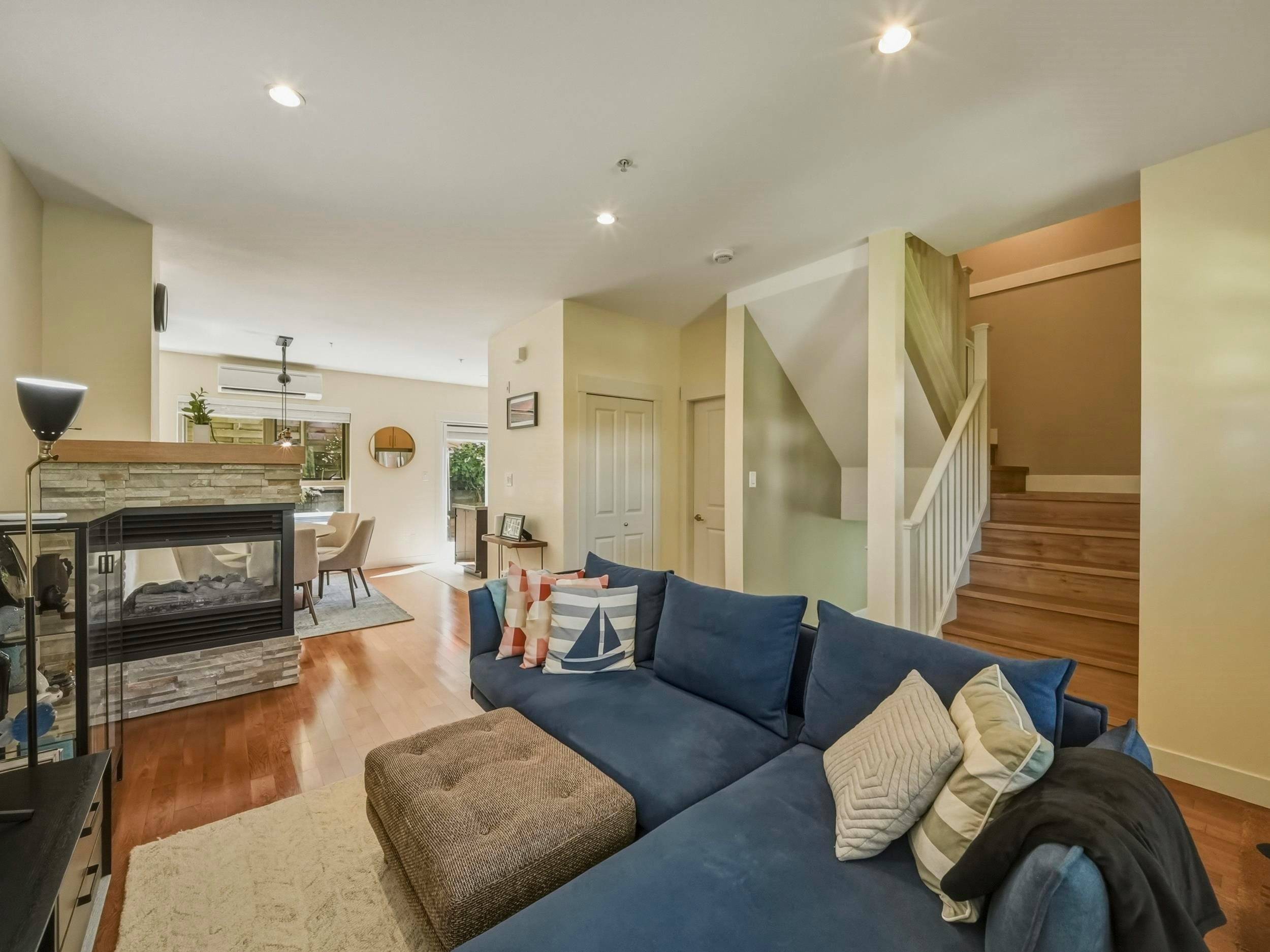 2990 Chesterfield Avenue - 5