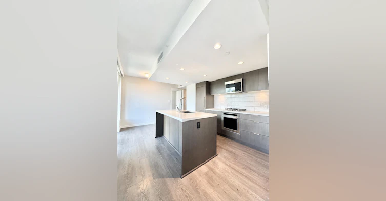 5XX-8189 Cambie Street, Vancouver, BC, V6P 0G6 - 3