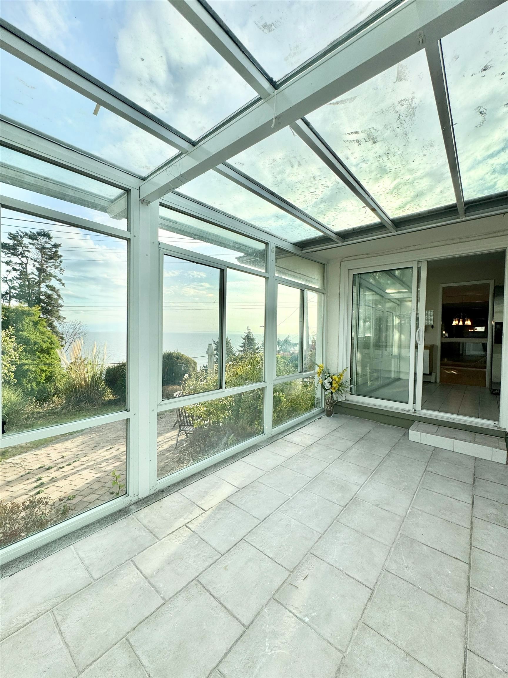 14XXX Marine Drive, Surrey, BC, V4B 1B2 - 9