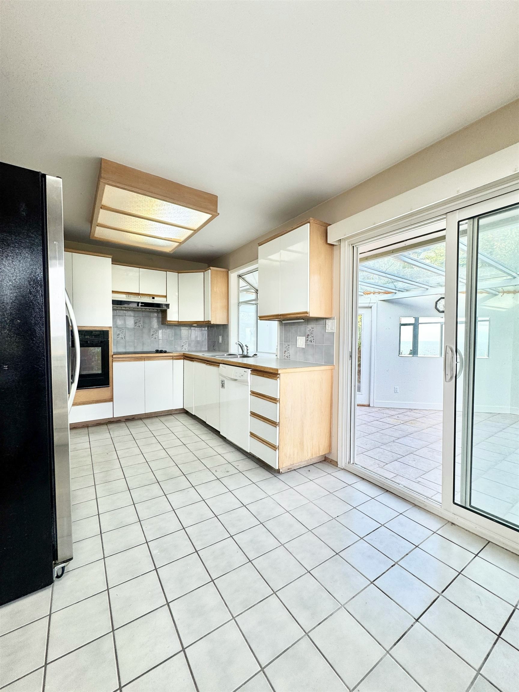 14XXX Marine Drive, Surrey, BC, V4B 1B2 - 8