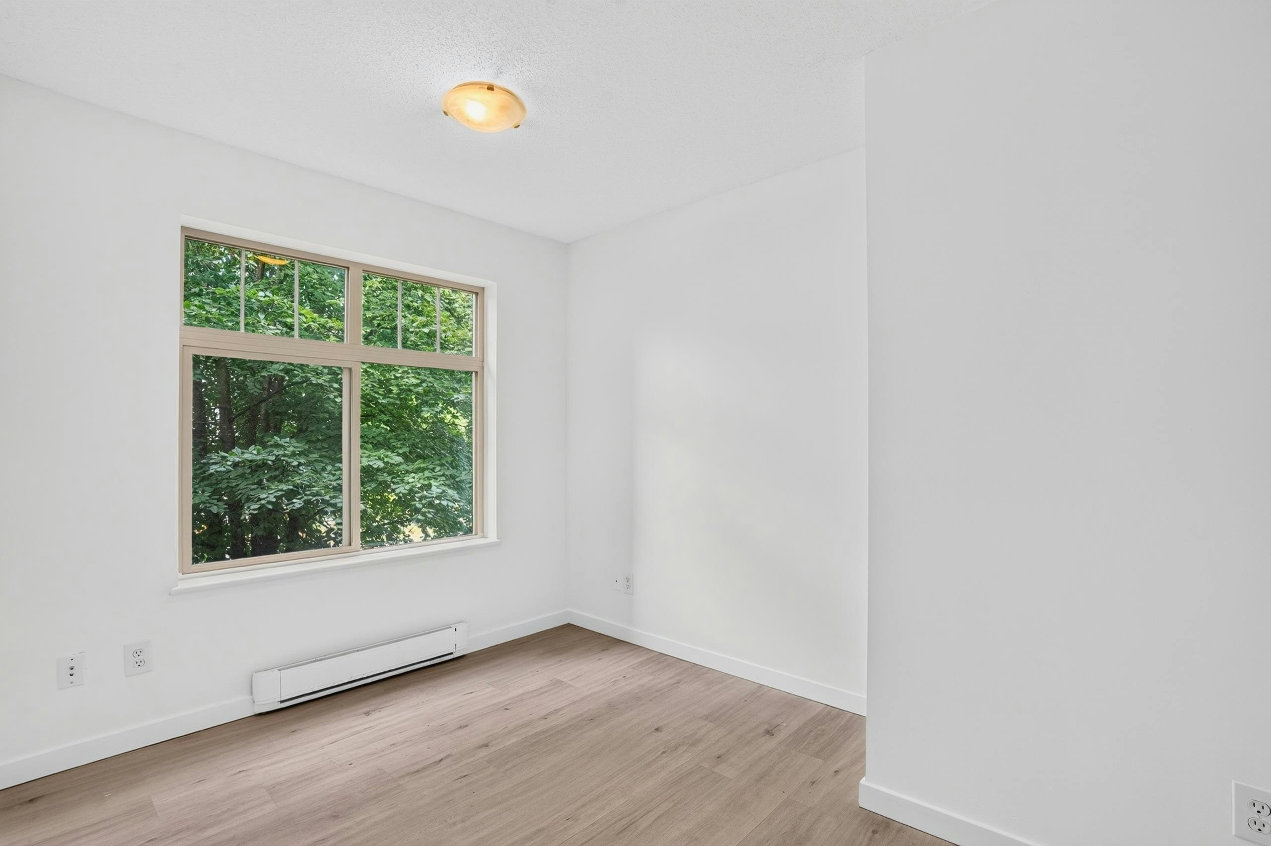 303-2998 Silver Springs Boulevard, Coquitlam, BC, V3E 3R7 - 6