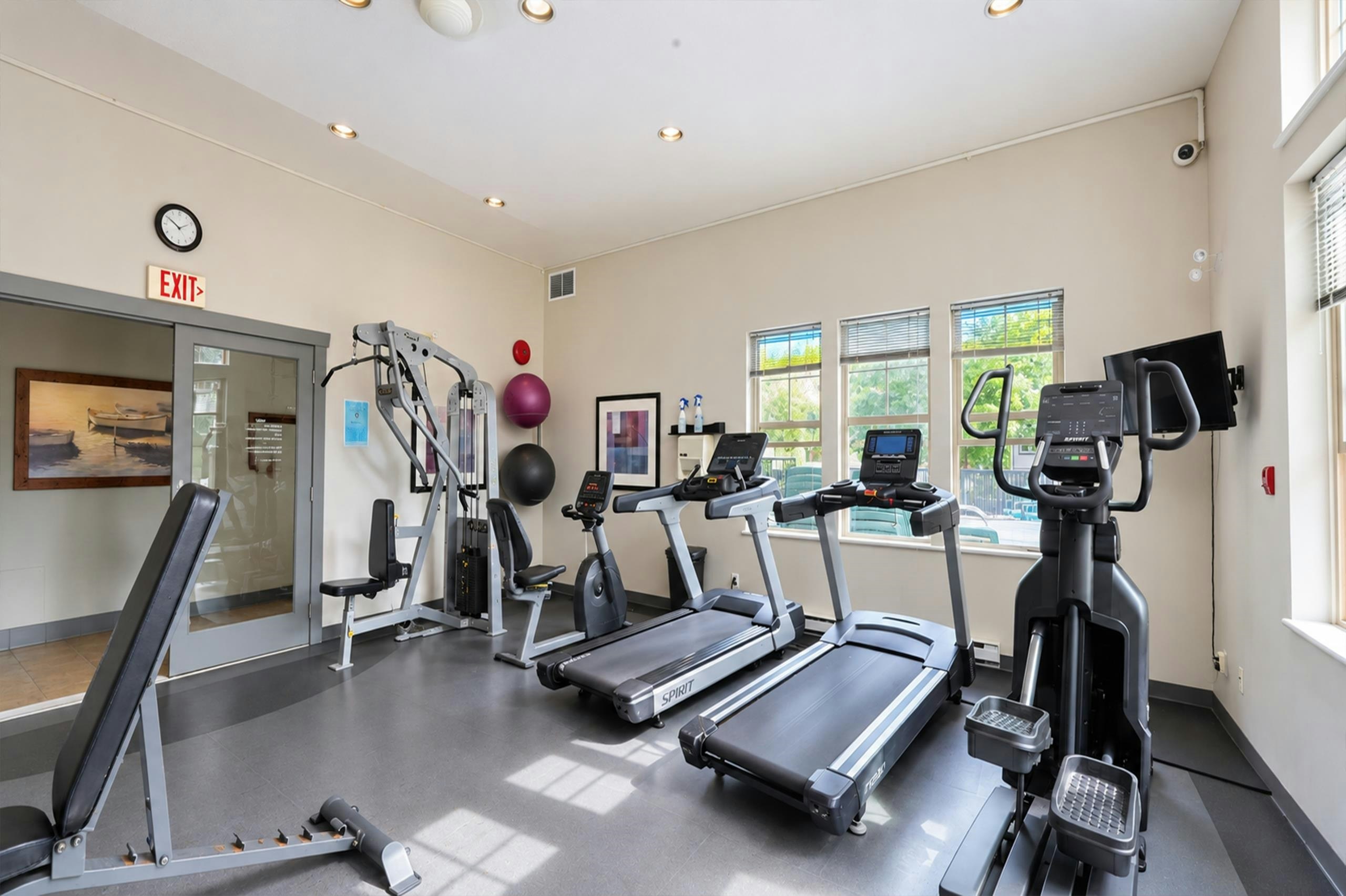 303-2998 Silver Springs Boulevard, Coquitlam, BC, V3E 3R7 - 32