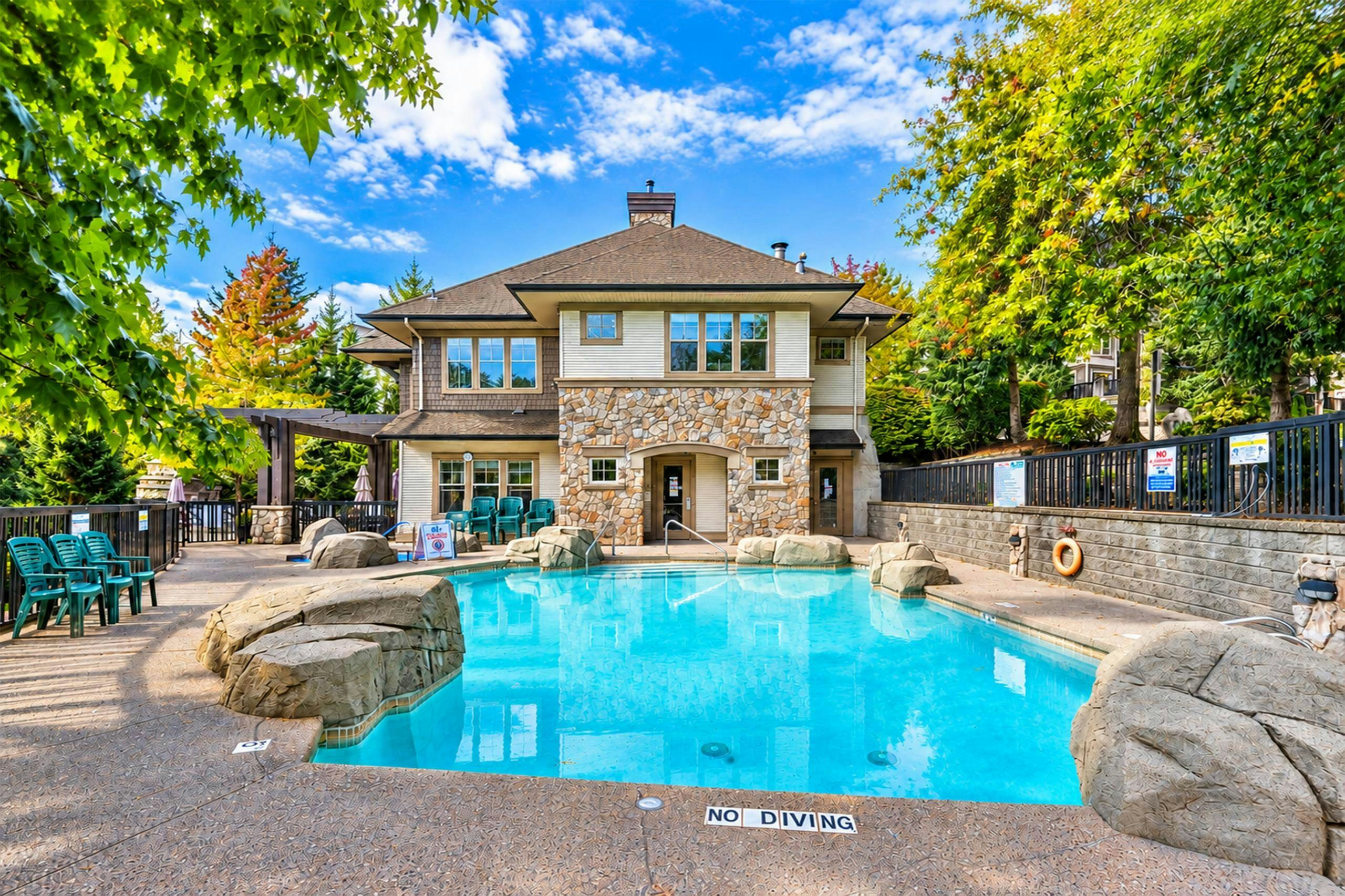 303-2998 Silver Springs Boulevard, Coquitlam, BC, V3E 3R7 - 35