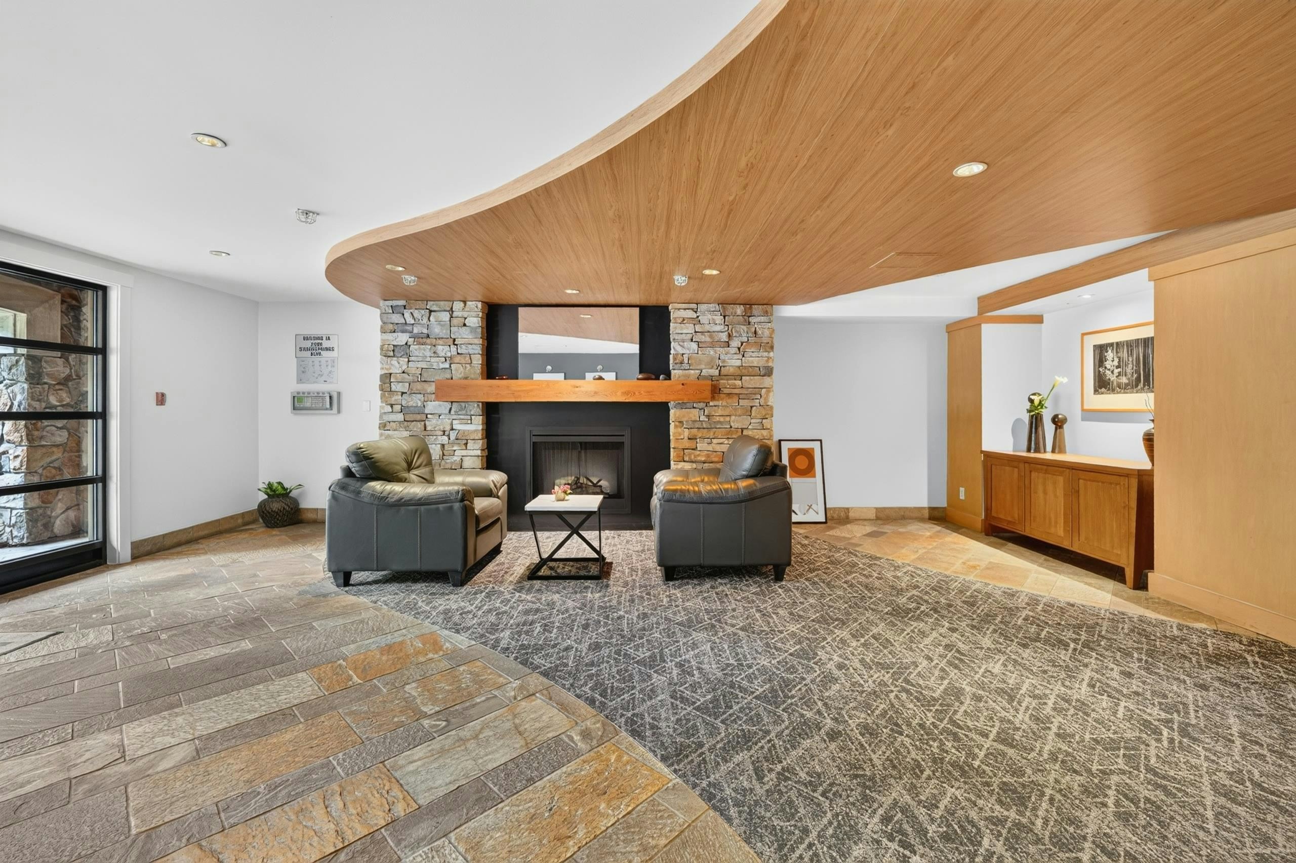 303-2998 Silver Springs Boulevard, Coquitlam, BC, V3E 3R7 - 36