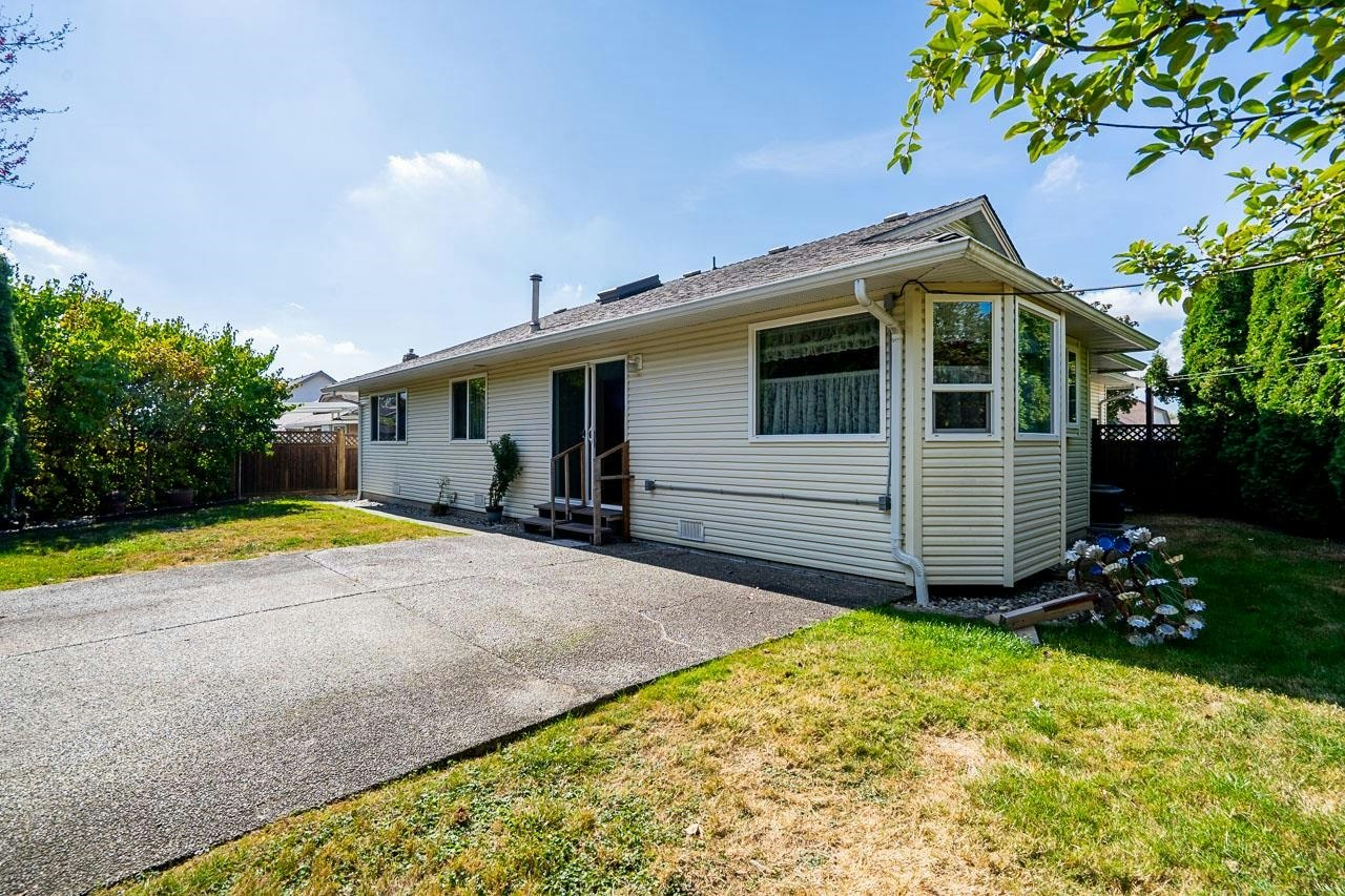 6128 185b Street, Surrey, BC, V3S 7P6 - 35