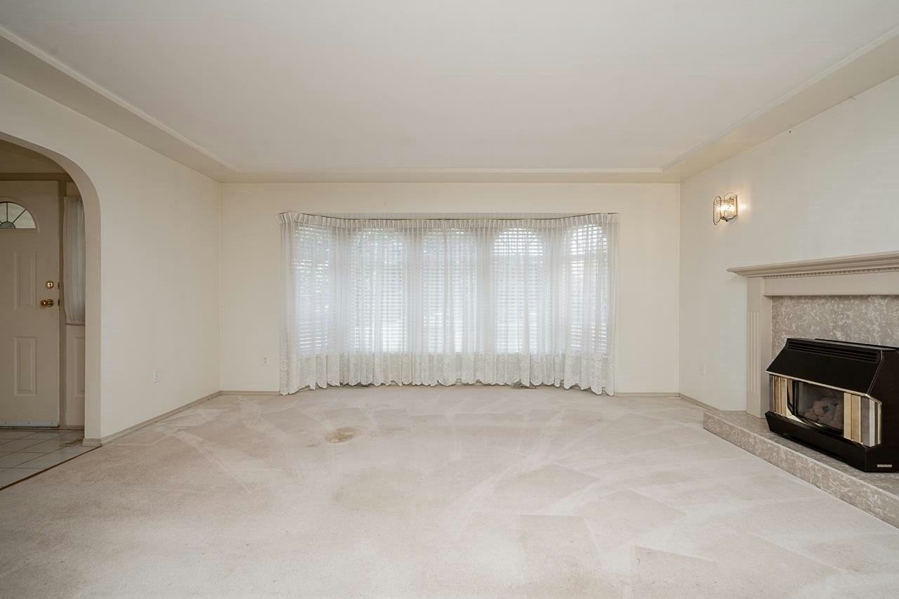 6128 185b Street, Surrey, BC, V3S 7P6 - 6