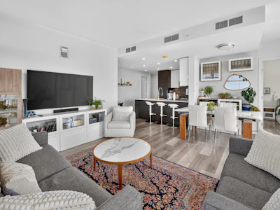 3606-1888 Gilmore Avenue - 4