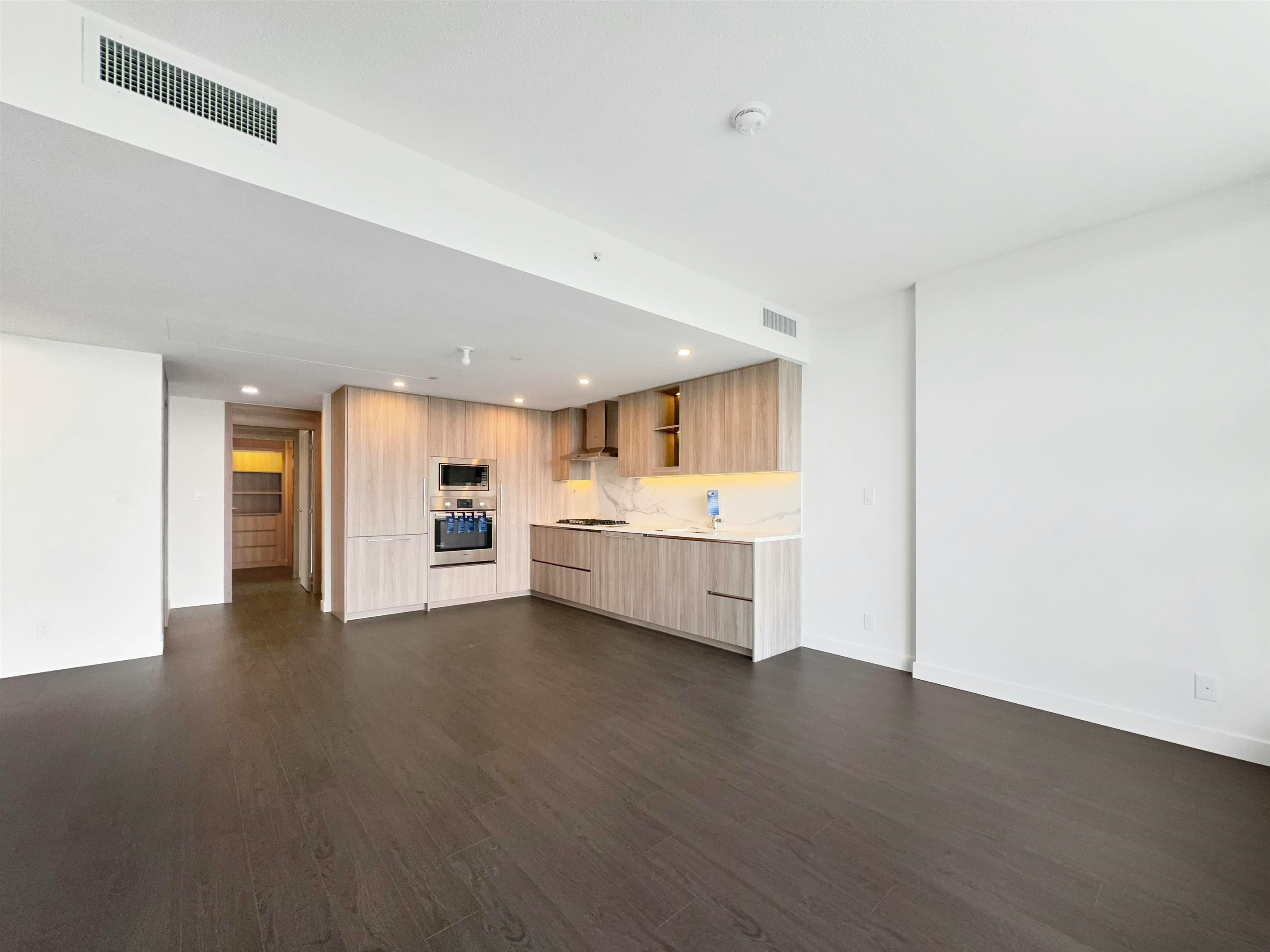 31xx-13778 100 Avenue, Surrey, BC, V3T 0V3 - 5