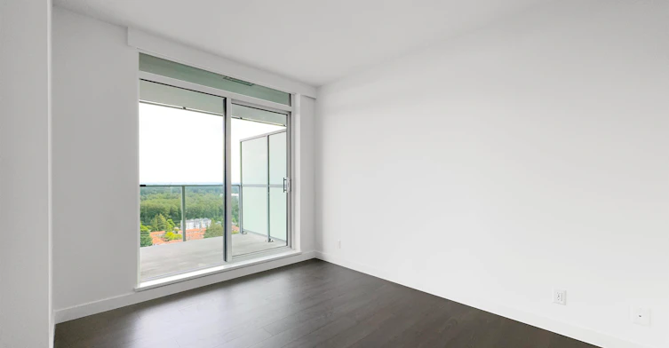 31xx-13778 100 Avenue, Surrey, BC, V3T 0V3 - 13