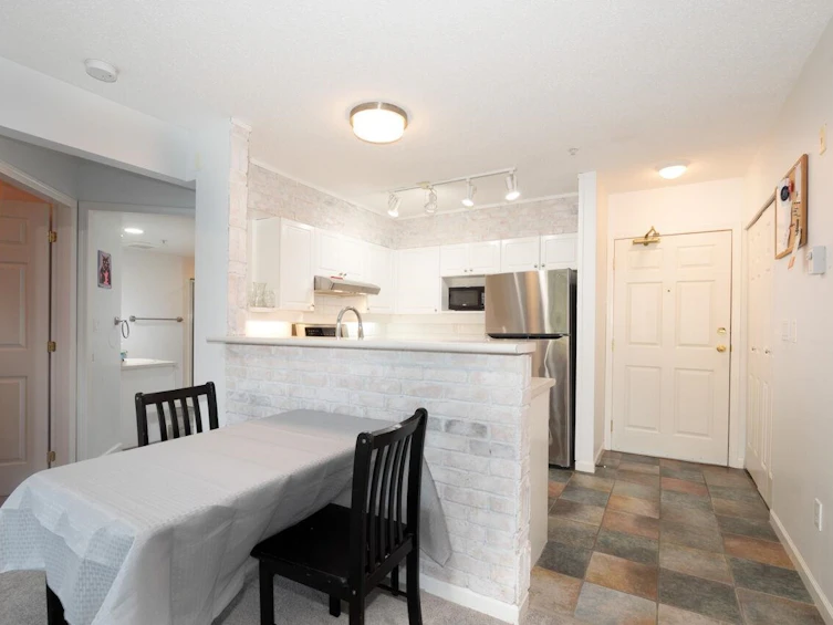 104-3625 Windcrest Drive, North Vancouver, BC, V7G 2S6 - 6