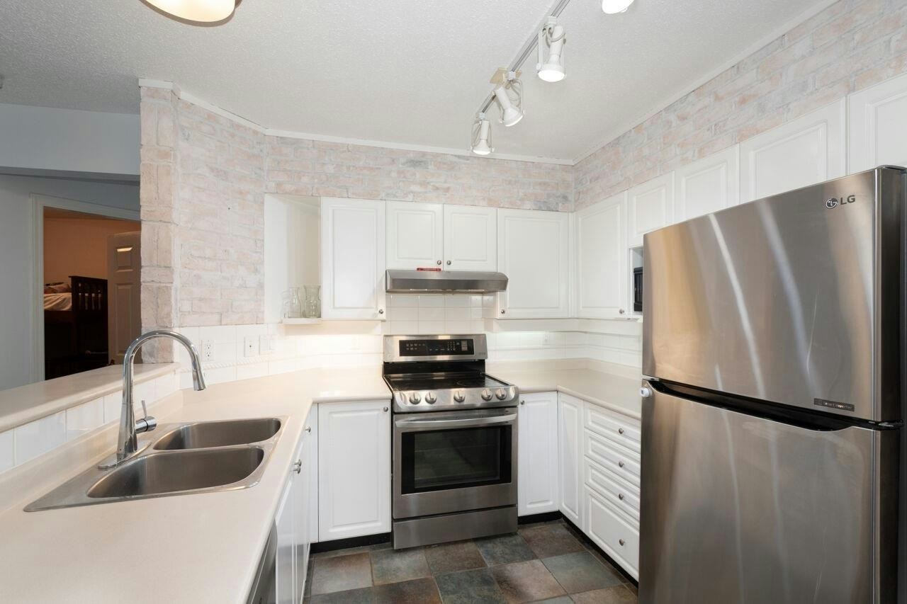 104-3625 Windcrest Drive, North Vancouver, BC, V7G 2S6 - 7