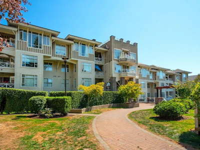 104-3625 Windcrest Drive - 2