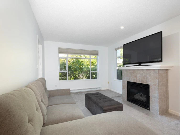 104-3625 Windcrest Drive, North Vancouver, BC, V7G 2S6 - 4