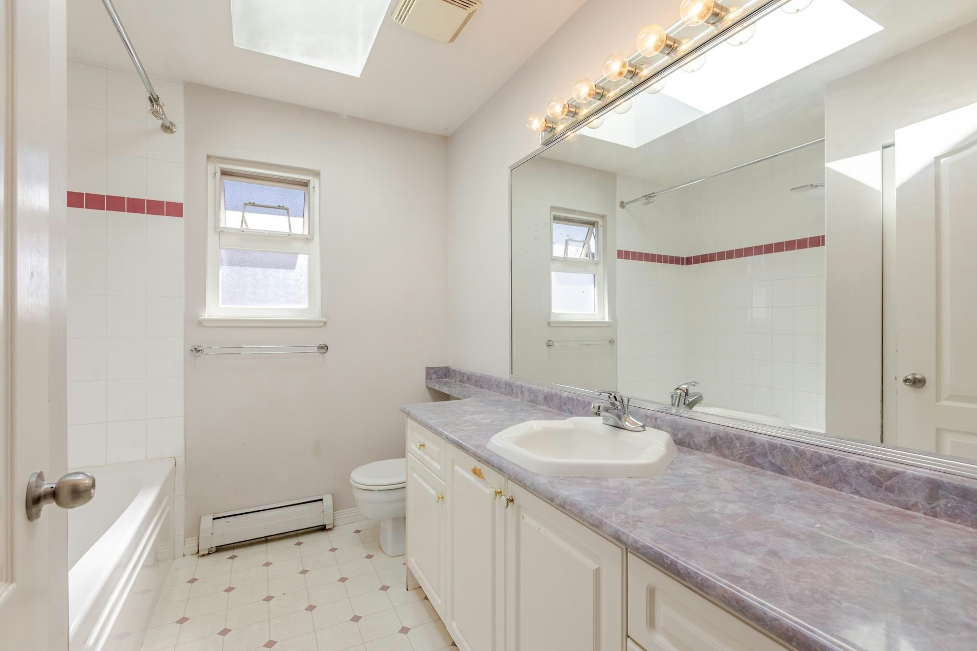 7953 155a Street, Surrey, BC, V3S 8R8 - 34