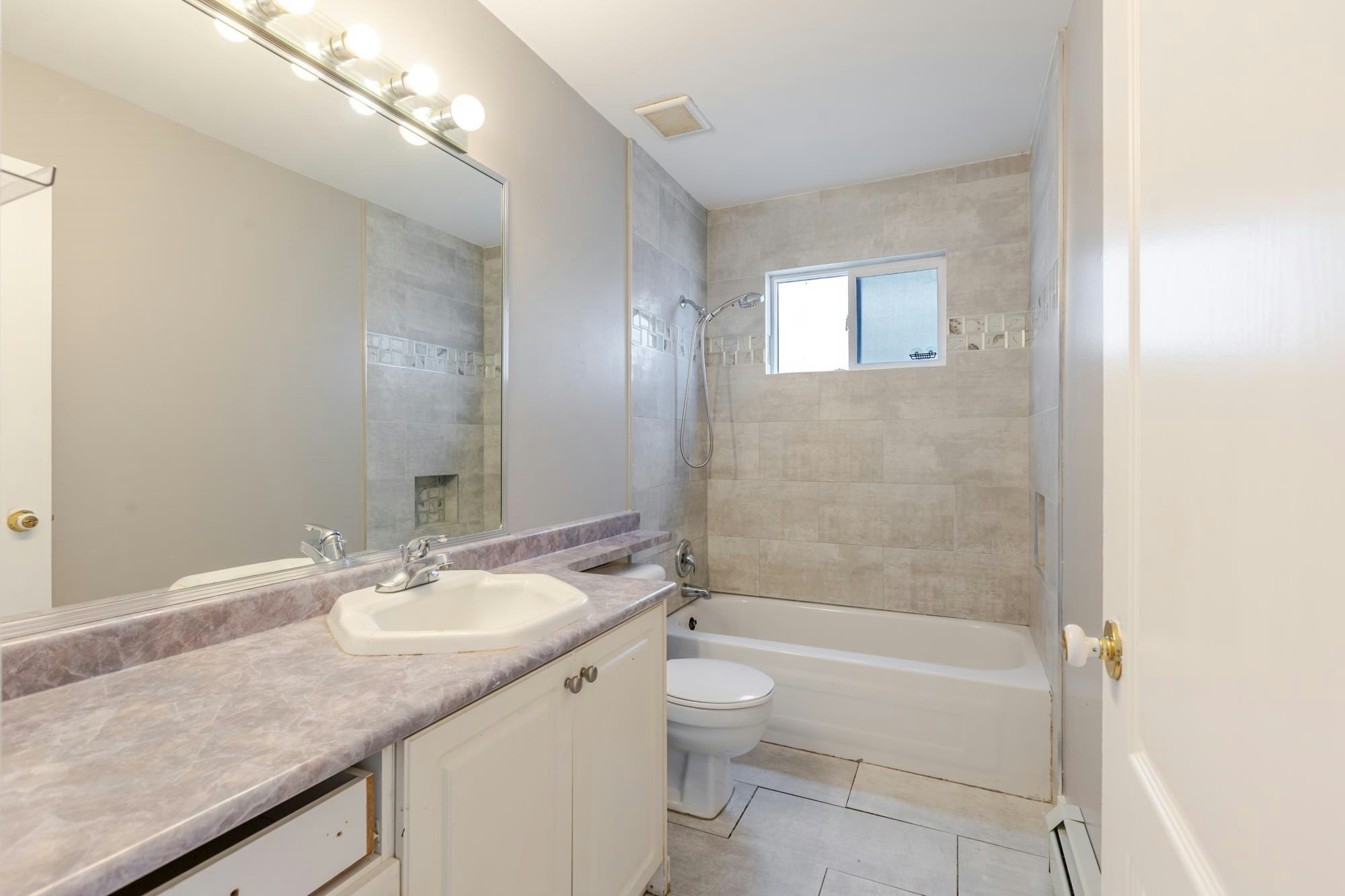 7953 155a Street, Surrey, BC, V3S 8R8 - 20