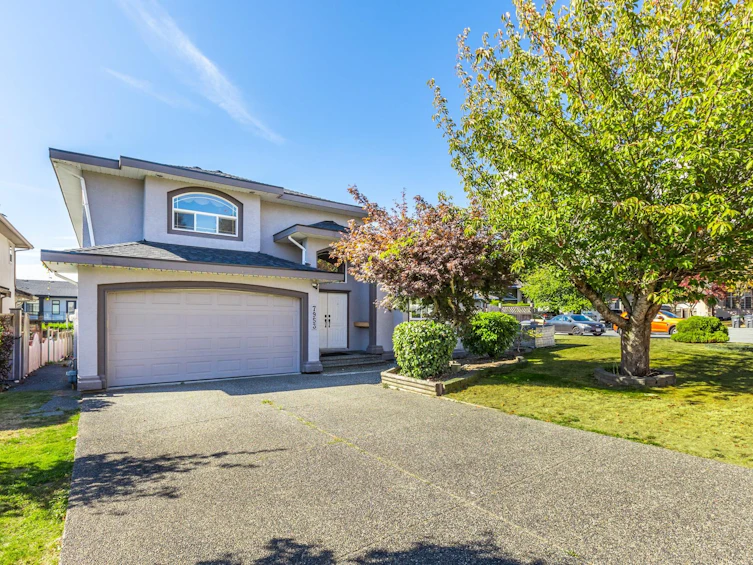 7953 155a Street, Surrey, BC, V3S 8R8