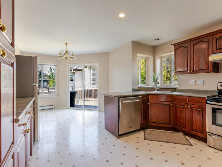 7953 155a Street, Surrey, BC, V3S 8R8 - 9