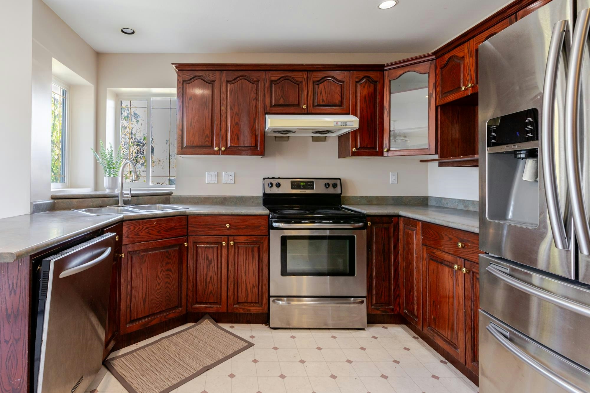 7953 155a Street, Surrey, BC, V3S 8R8 - 10