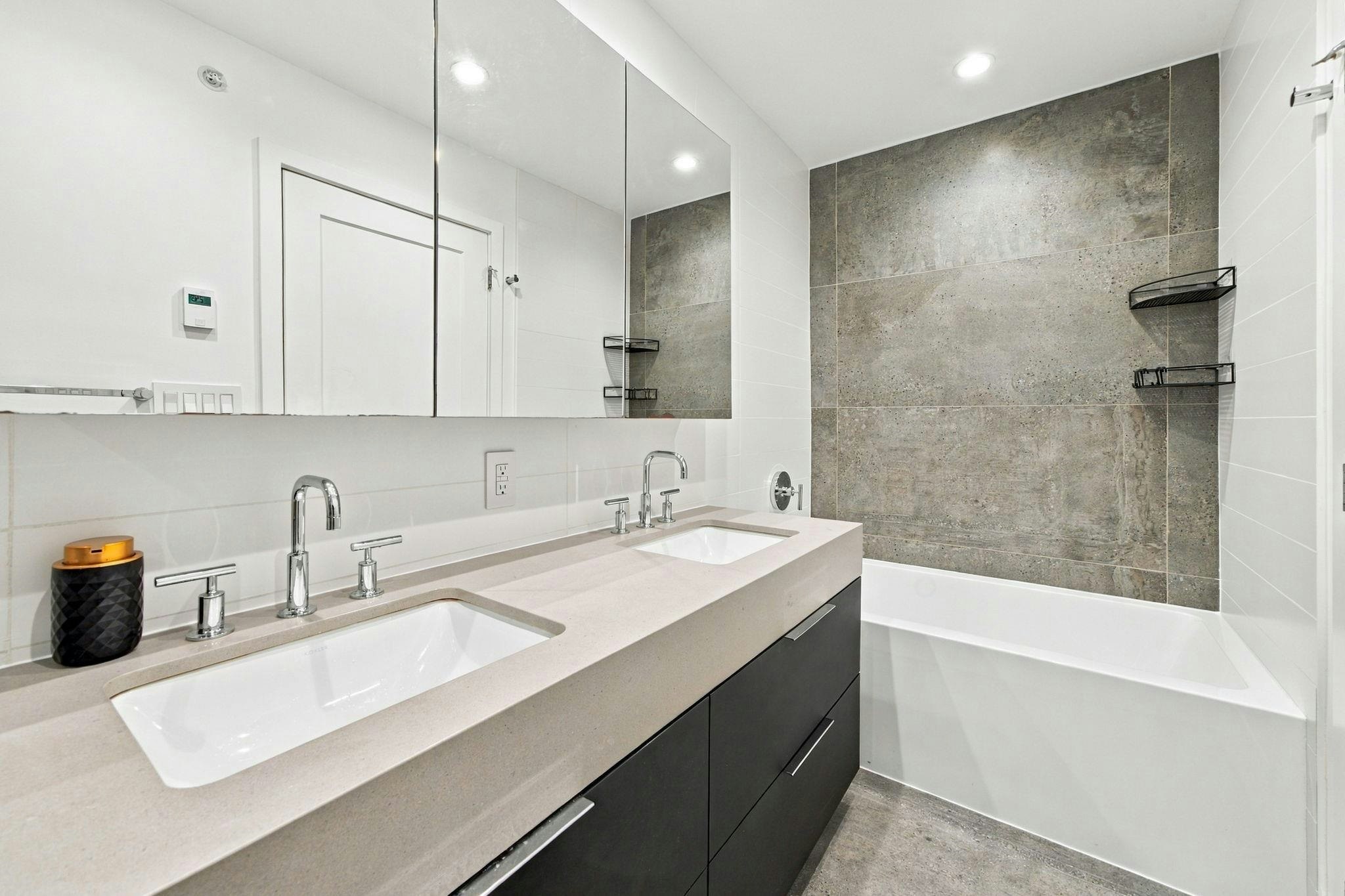 135-2070 Curling Road, North Vancouver, BC, V7P 0C9 - 17