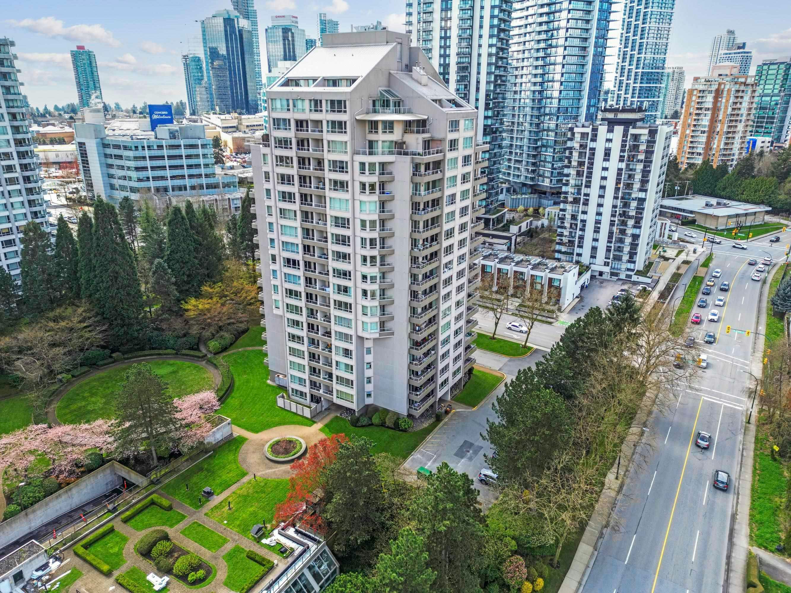 1405-6070 Mcmurray Avenue, Burnaby, BC, V5H 4J3 - 32