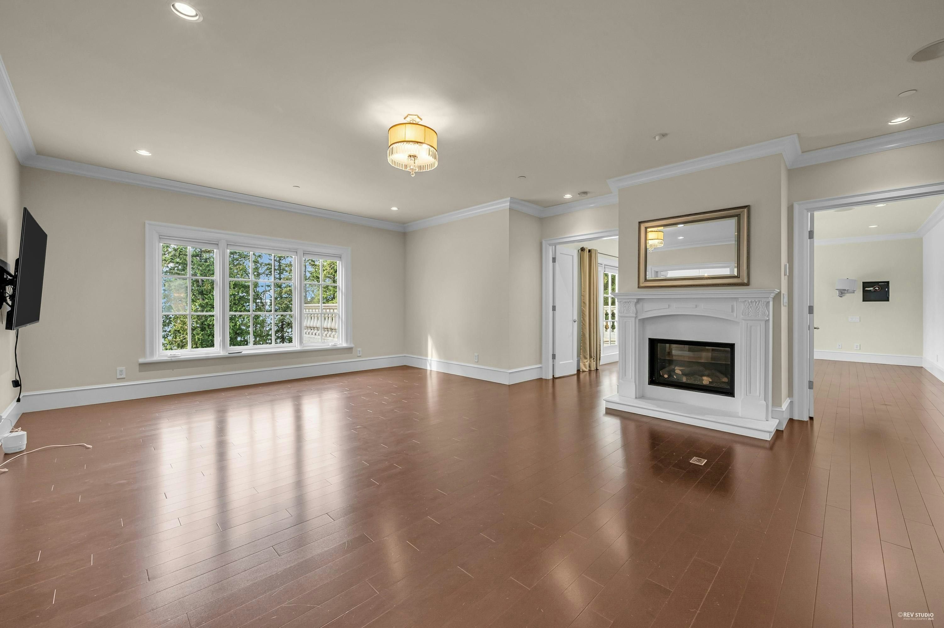 6089 Gleneagles Drive, West Vancouver, BC, V7W 1W1 - 11