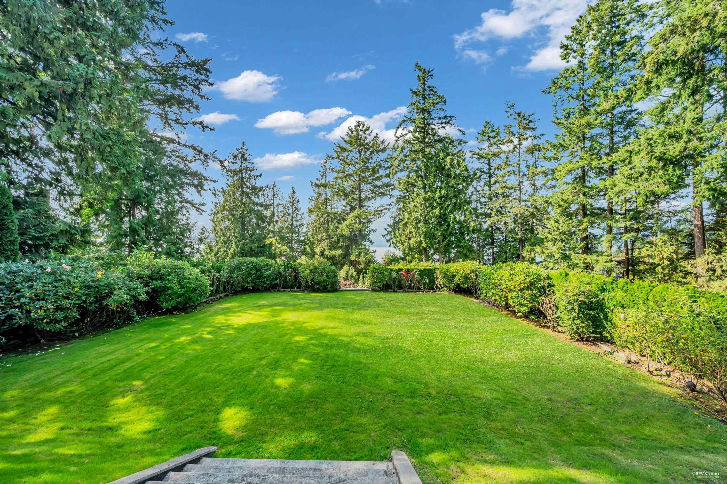 6089 Gleneagles Drive, West Vancouver, BC, V7W 1W1 - 4