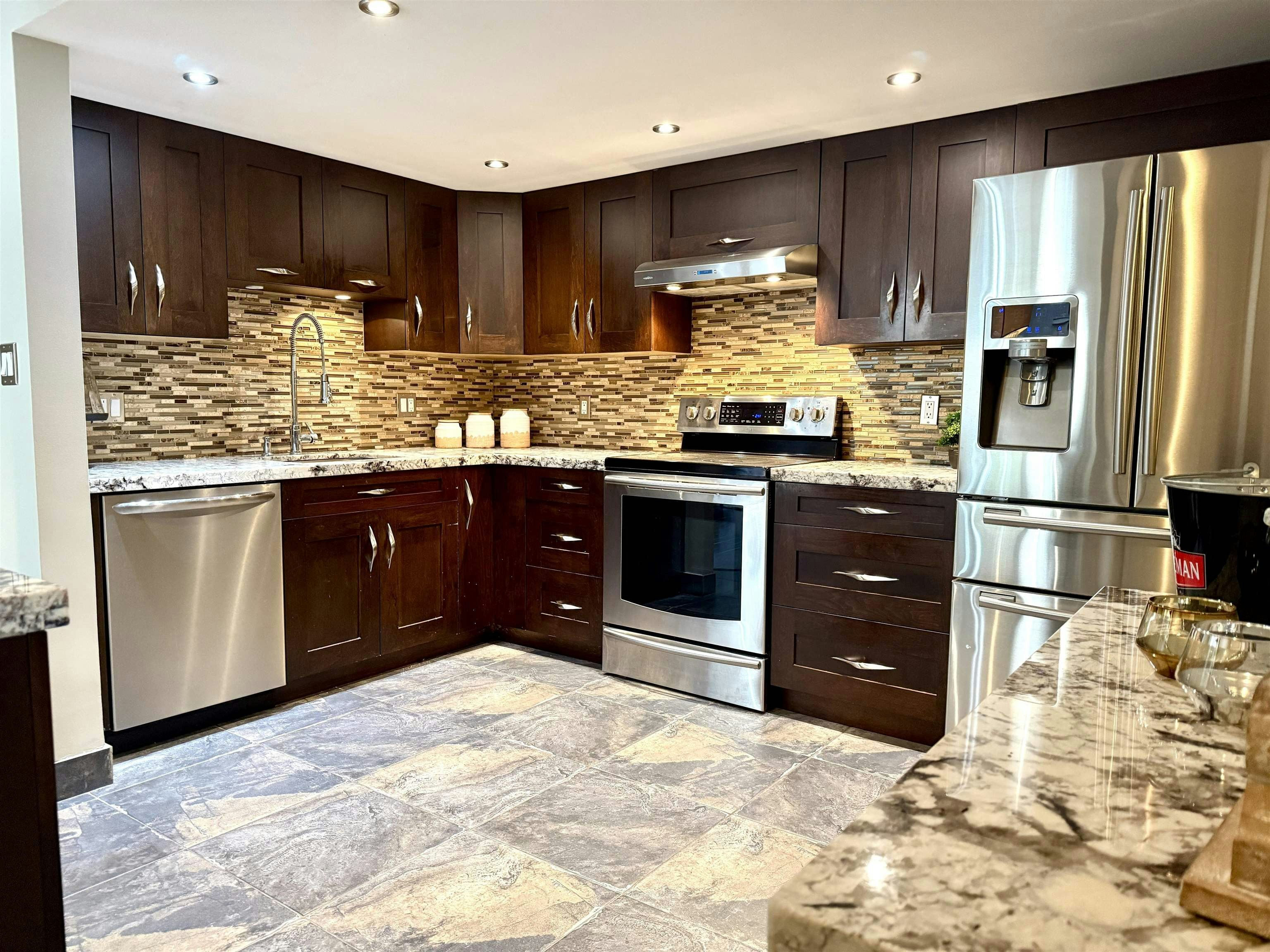 1124 Orr Drive, Port Coquitlam, BC, V3C 6H2 - 5