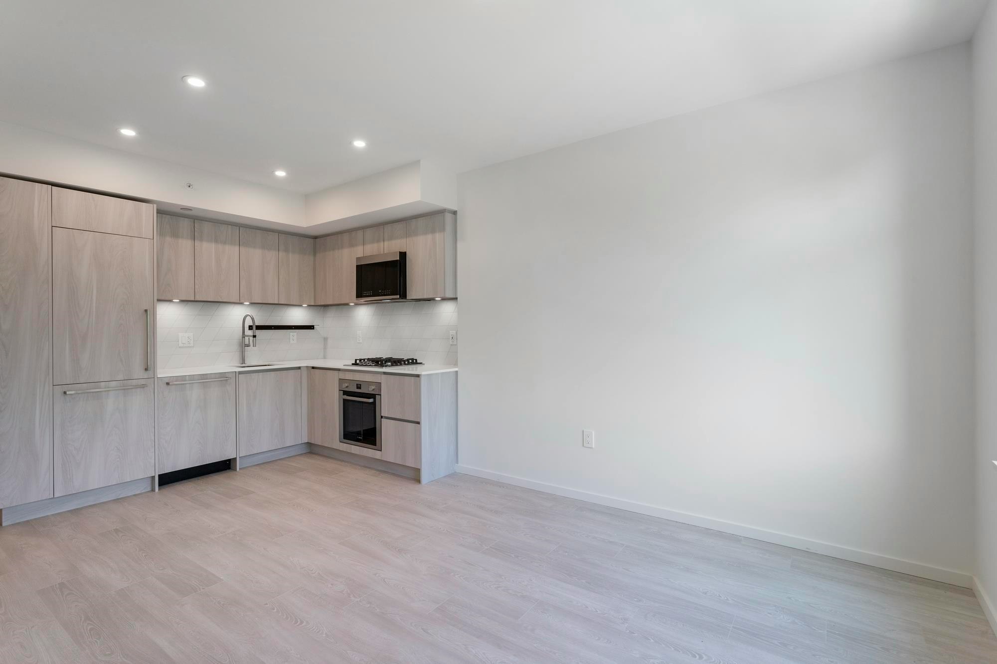 410-3264 Vanness Avenue, Vancouver, BC, V5R 4V3 - 8