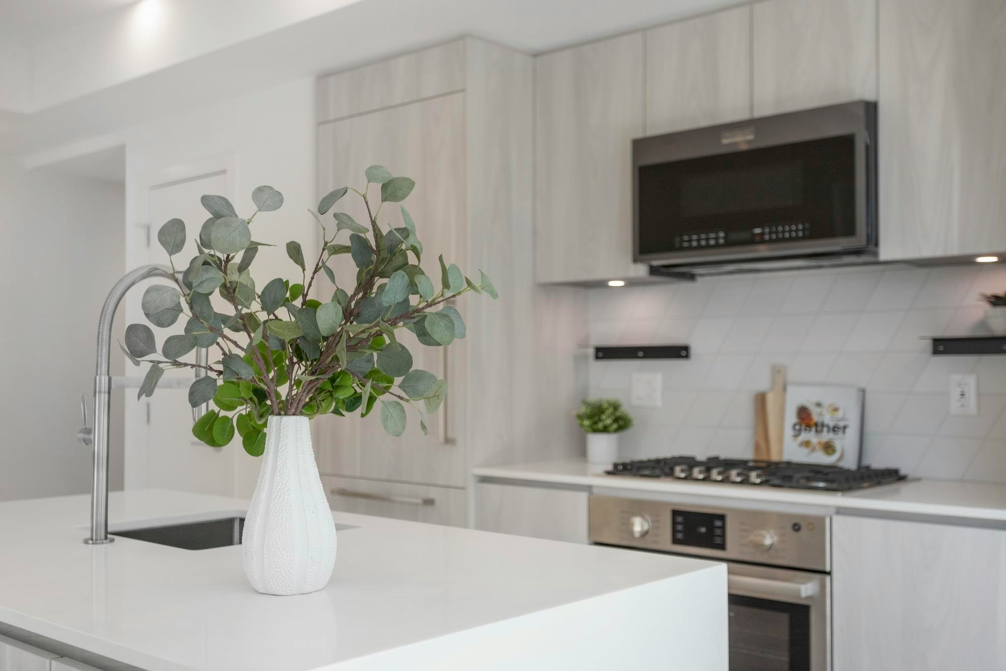 204-3264 Vanness Avenue, Vancouver, BC, V5R 4V3